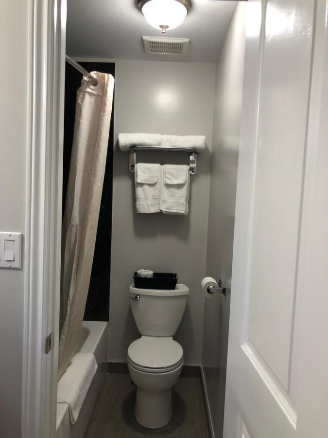 Aquarius Motel Perth Luaran gambar
